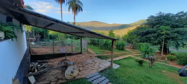 Fazenda/Sítio com 3 Quartos à venda, 200m² no Centro, Santa Luzia