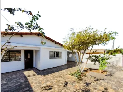 Casa com 2 Quartos à venda, 300m² no Cariobinha, Americana