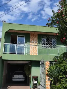 Casa com 3 Quartos à venda, 210m² no Cidade Industrial, Curitiba