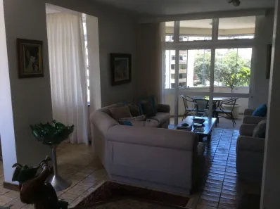 Apartamento com 4 Quartos para alugar, 264m² no Centro, Florianópolis