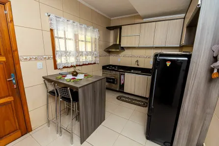 Sobrado com 3 Quartos à venda, 90m² no Morada do Vale II, Gravataí
