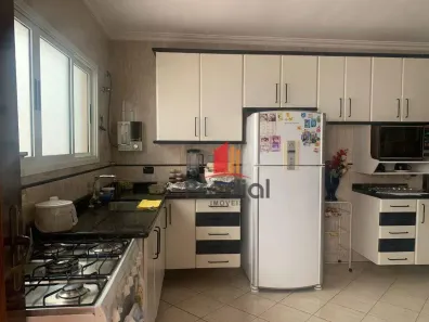 Casa com 3 Quartos à venda, 185m² no Jardim, Santo André