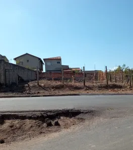 Lote/Terreno à venda, 360m² no Novo Retiro, Esmeraldas