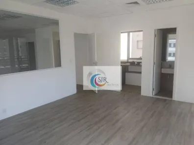 Sala Comercial para alugar, 93m² no Indianópolis, São Paulo