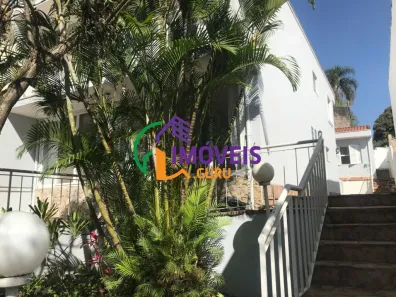 Casa com 3 Quartos para alugar, 330m² no Jardim das Bandeiras, São Paulo