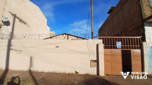Casa com 2 Quartos para alugar, 67m² no Parque São Geraldo, Uberaba