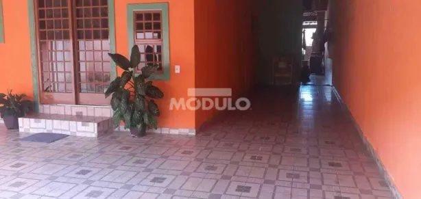 Casa com 4 Quartos à venda, 192m² no Granada, Uberlândia