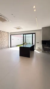 Casa de Condomínio com 4 Quartos à venda, 213m² no Ribeirão do Lipa, Cuiabá