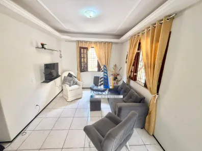 Casa com 6 Quartos à venda, 211m² no Parque Manibura, Fortaleza