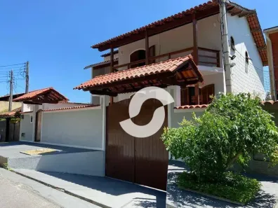 Casa com 5 Quartos à venda, 345m² no Itaipu, Niterói