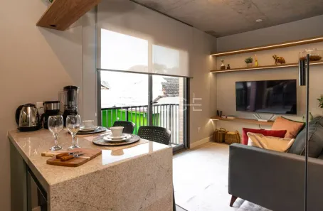 Apartamento com 1 Quarto para alugar, 40m² no Farroupilha, Porto Alegre