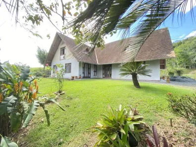 Fazenda/Sítio com 5 Quartos à venda, 340m² no Encano, Indaial