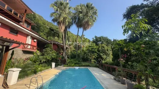 Casa de Condomínio com 6 Quartos para alugar, 700m² no Itanhangá, Rio de Janeiro