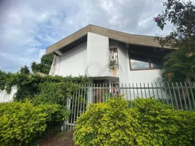Casa com 4 Quartos à venda, 600m² no Quebec, Londrina