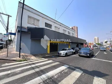 Ponto Comercial para alugar, 560m² no Centro, Uberlândia