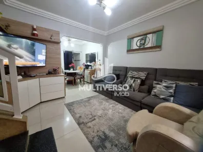 Sobrado com 2 Quartos à venda, 68m² no Macuco, Santos