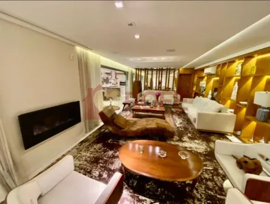 Apartamento com 3 Quartos à venda, 335m² no Vila Uberabinha, São Paulo