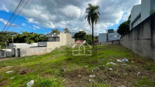 Lote/Terreno à venda, 600m² no Maria Luiza, Cascavel