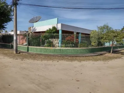 Casa com 4 Quartos à venda, 430m² no Coqueiral, Araruama