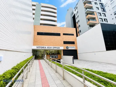 Sala Comercial à venda, 33m² no Itacorubi, Florianópolis