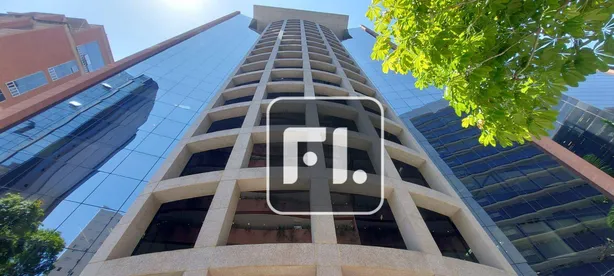 Sala Comercial à venda, 122m² no Vila Olímpia, São Paulo