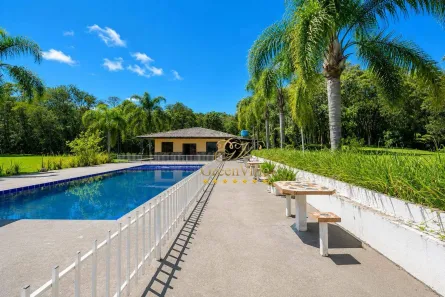 Fazenda/Sítio com 8 Quartos para alugar, 27065m² no Tietê, Araucária