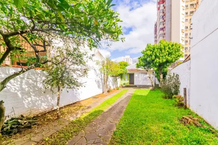 Casa com 2 Quartos para alugar, 100m² no Jardim Botânico, Porto Alegre