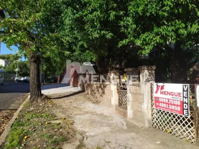 Lote/Terreno à venda, 310m² no Passo da Areia, Porto Alegre