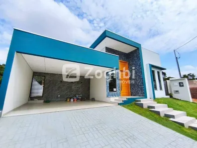 Casa com 3 Quartos à venda, 226m² no Triângulo, Porto Velho