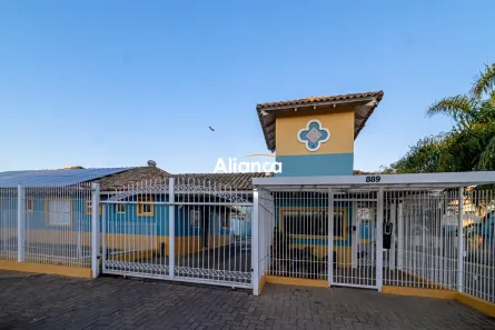 Casa de Condomínio com 3 Quartos para alugar, 77m² no Humaitá, Porto Alegre