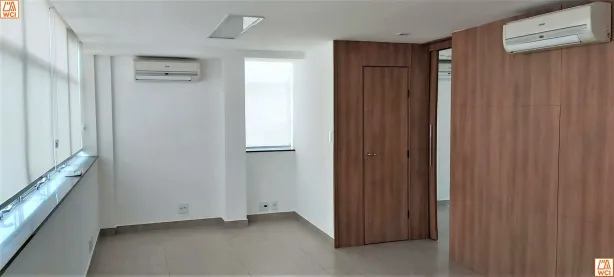 Sala Comercial com 3 Quartos à venda, 60m² no Cerqueira César, São Paulo