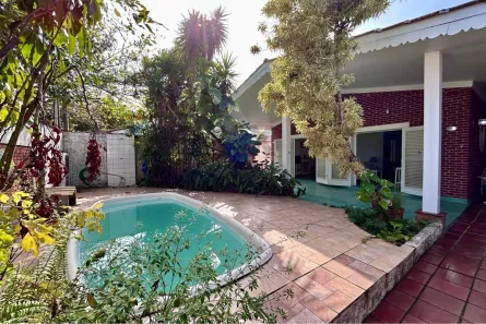 Casa com 4 Quartos à venda, 197m² no Balneário Praia do Pernambuco, Guarujá