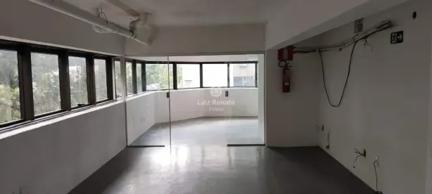 Sala Comercial para alugar, 290m² no Santa Efigênia, Belo Horizonte