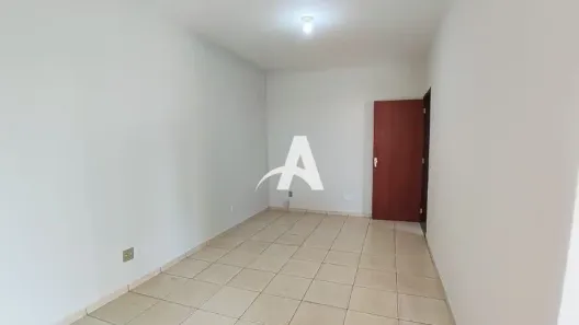 Apartamento com 3 Quartos para alugar, 90m² no Santa Mônica, Uberlândia