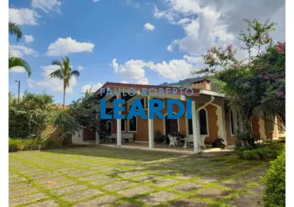 Fazenda/Sítio com 5 Quartos à venda, 1000m² no Estância Suíça, Serra Negra