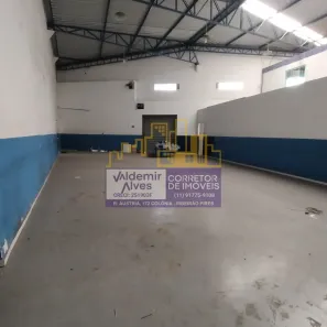 Galpão/Depósito/Armazém com 2 Quartos para alugar, 200m² no Centro, Ribeirão Pires