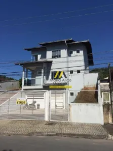Sobrado com 2 Quartos à venda, 239m² no Atiradores, Joinville