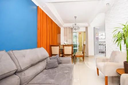 Sobrado com 3 Quartos à venda, 139m² no Fazendinha, Curitiba