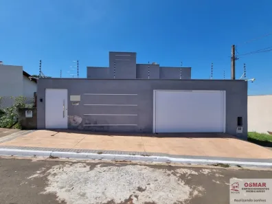Sobrado com 3 Quartos à venda, 245m² no Jardim Maria Helena, Nova Odessa