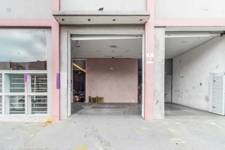 Ponto Comercial com 14 Quartos para alugar, 800m² no Santa Teresinha, São Paulo