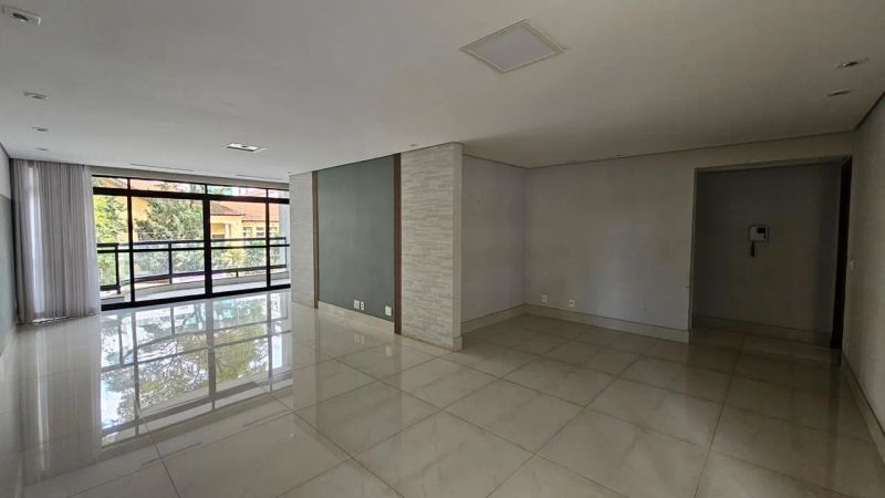 Apartamento com 4 quartos — Santo Antônio, Belo Horizonte