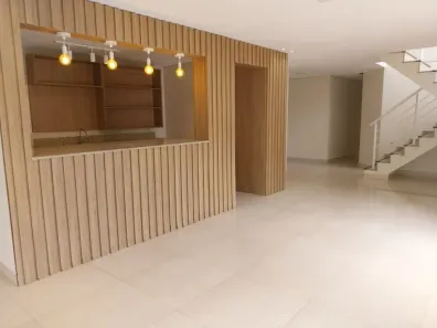 Casa com 3 Quartos à venda, 360m² no Embaré, Santos