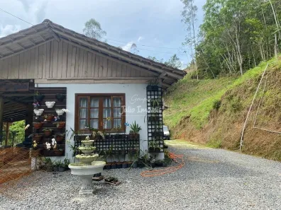 Fazenda/Sítio com 2 Quartos à venda, 163m² no Planicie Alta, Guabiruba