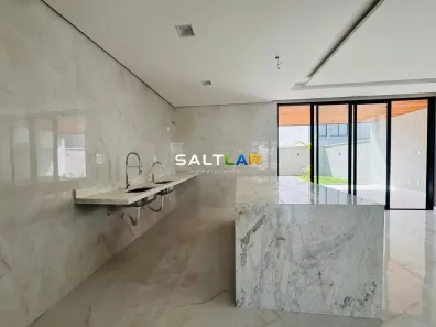 Casa com 4 Quartos à venda, 255m² no Maraponga, Fortaleza