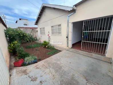 Casa com 5 Quartos para alugar, 10m² no Parque das Américas, Uberaba