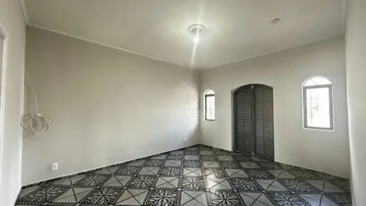Sala Comercial com 3 Quartos para alugar, 200m² no Vila Pacífico, Bauru