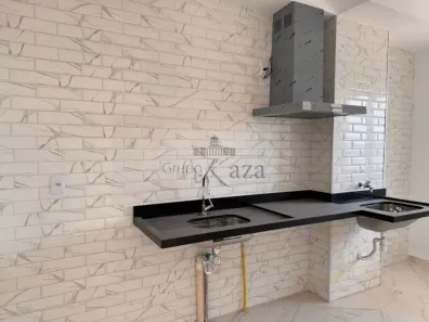 Apartamento com 3 Quartos à venda, 69m² no Condomínio Residencial Colinas do Paratehy, São José dos Campos