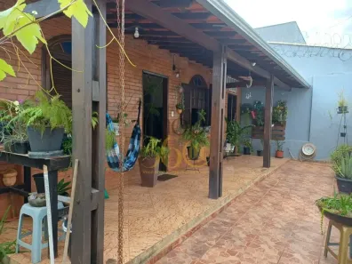 Casa com 3 Quartos à venda, 245m² no Conjunto Ademar Maldonado (Barreiro), Belo Horizonte