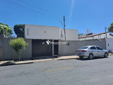 Casa com 4 Quartos à venda, 498m² no São Cristóvão, Teresina