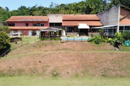 Fazenda/Sítio com 7 Quartos à venda, 1000m² no Pitas, Cotia